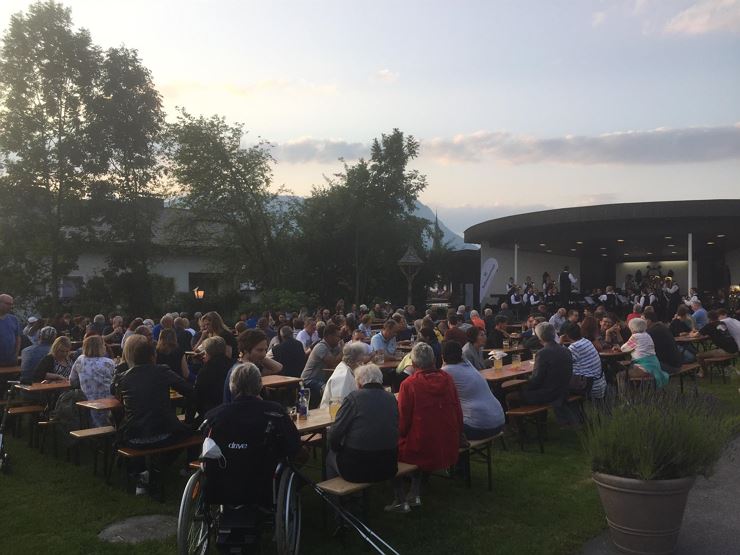 Platzkonzert der Knappenmusikkapelle